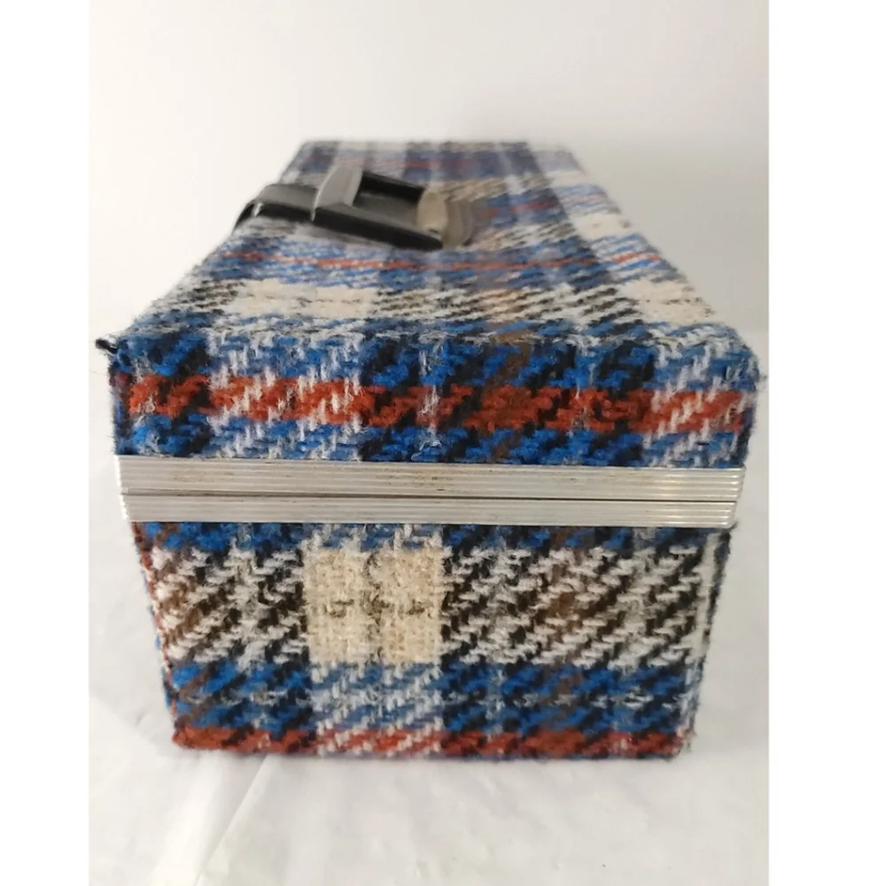 Vintage 1973 Groovy Black & Blue Plaid Tartan 8x17" 8-Track Tape Cassette Case - Picture 4 of 12